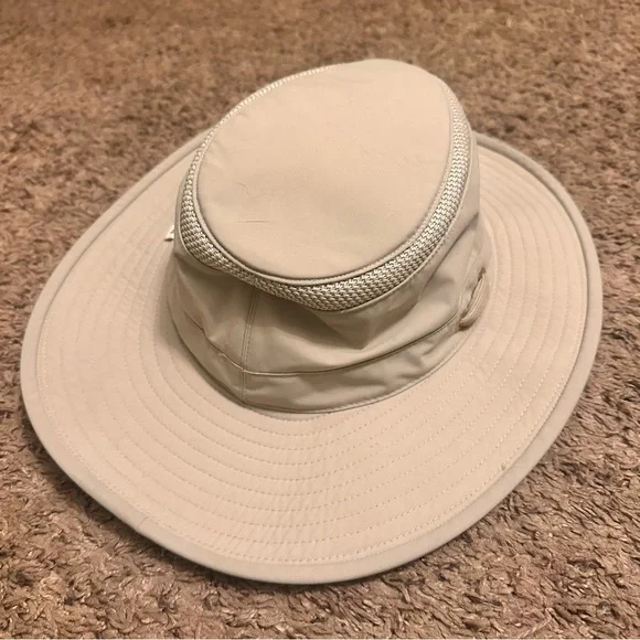 Tilley Airflow LTM6 Brimmed Hat - Picture 2 of 4
